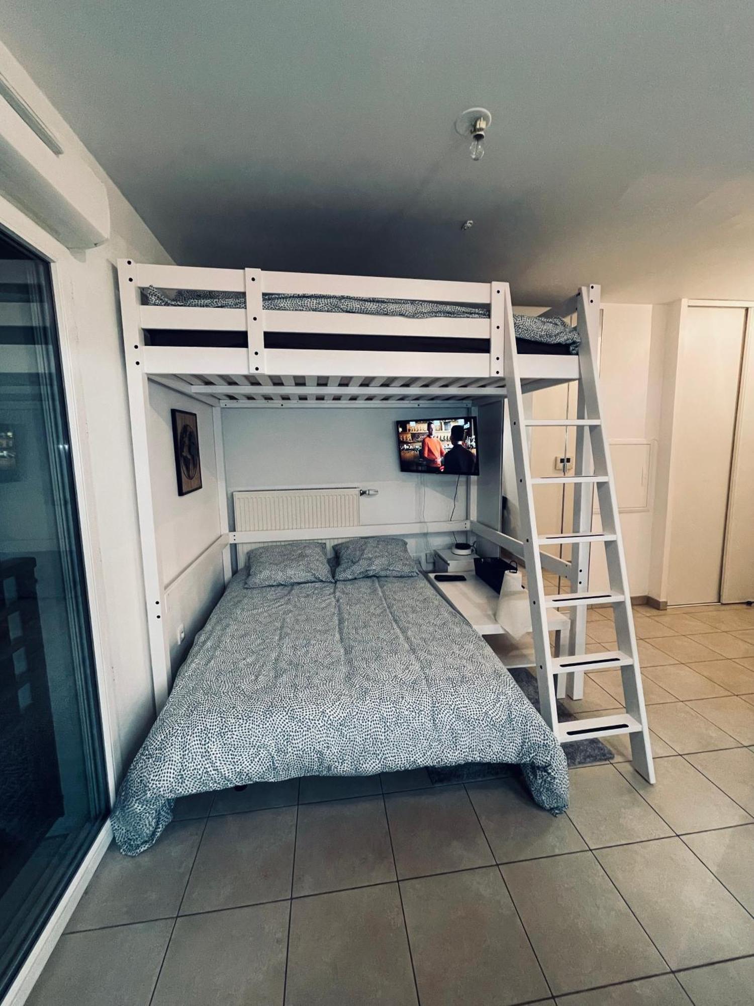 Appartement Lahcen Thorigny-sur-Marne Eksteriør billede