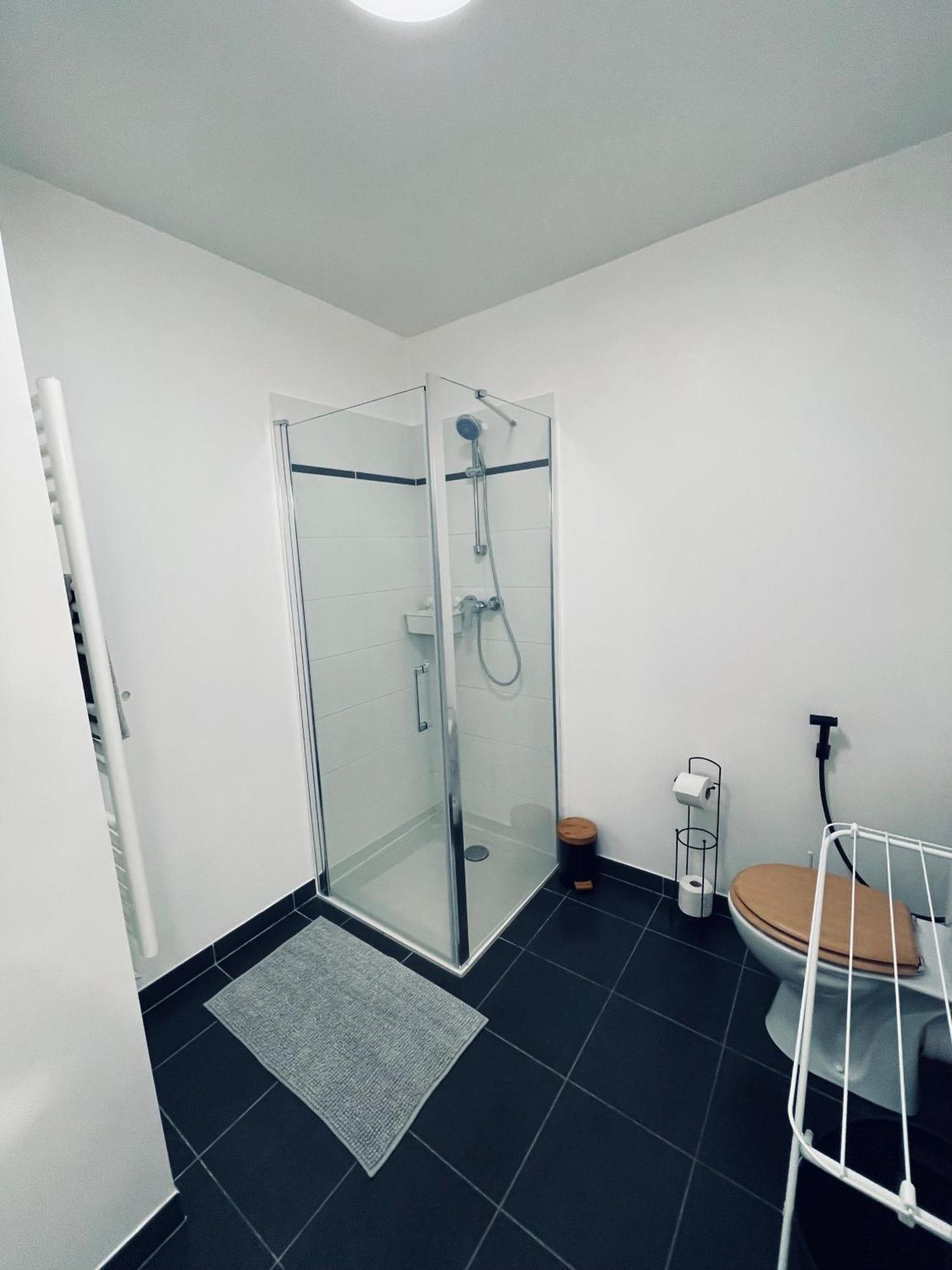 Appartement Lahcen Thorigny-sur-Marne Eksteriør billede